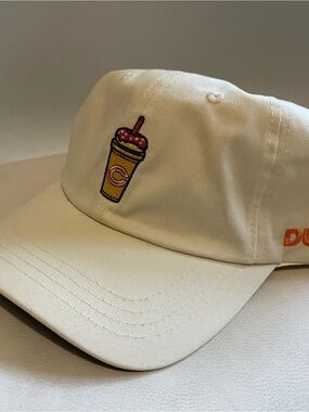 NWT 2026 Dunkin’ Donuts x Chicago Bears dad hat 🍩🐻